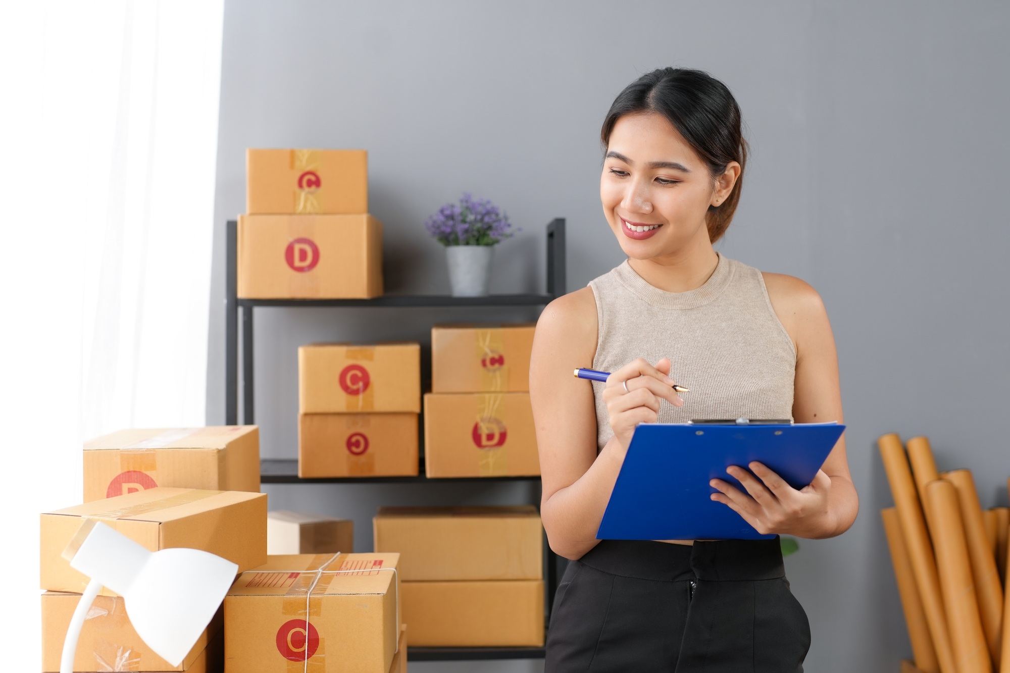 What Is an Online Inventory Management System and How Does It Work?